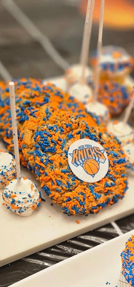 New York Knicks Cookie | Custom NBA Cookies NYC – NYCake Academy