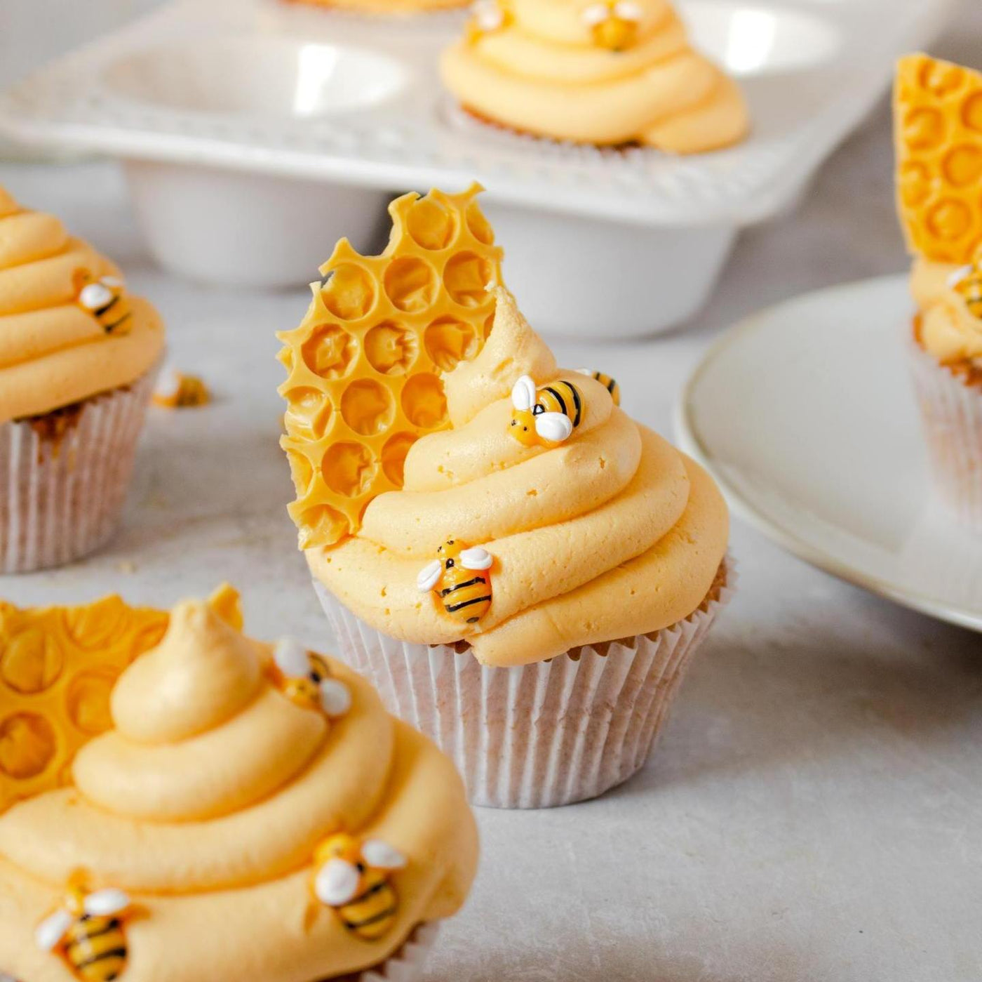 Kids After School Beehive Cupcakes - May 1st